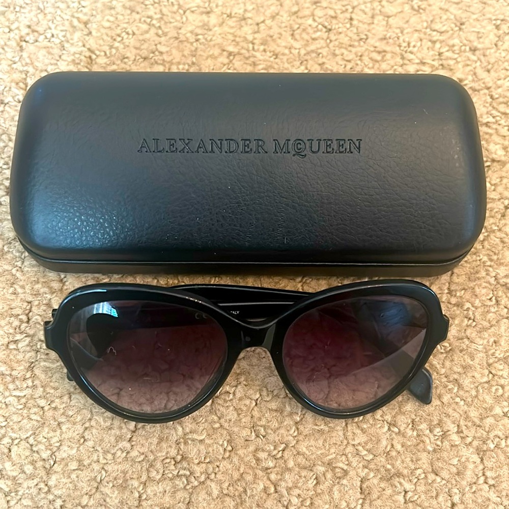 Alexander McQueen Sunglasses